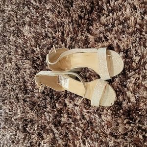 Open toe heel Sandal